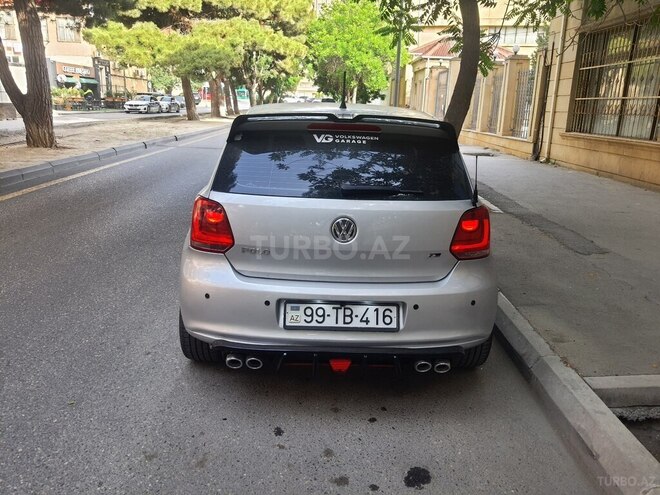 Volkswagen Polo 2010, 185,000 km - 1.4 л - Bakı