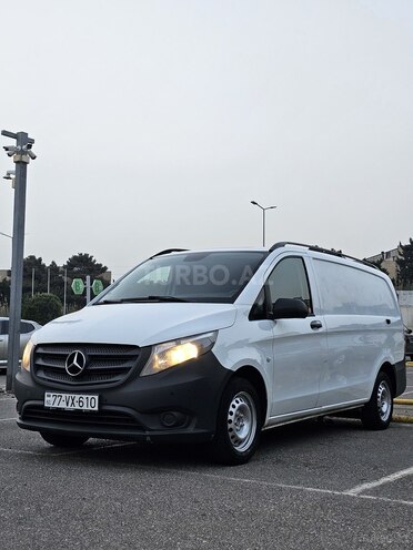 Mercedes Vito 116 2016, 350,000 km - 2.2 l - Bakı