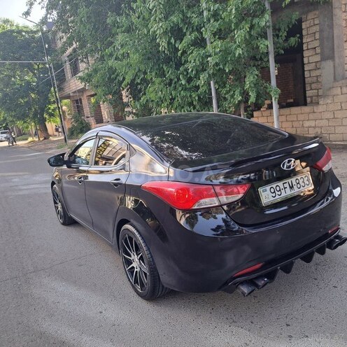 Hyundai Elantra 2013, 330,000 km - 1.8 l - Bakı