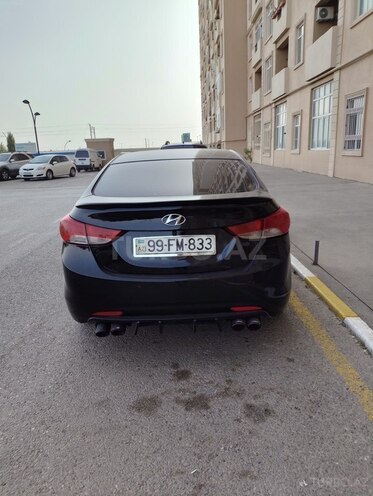 Hyundai Elantra 2013, 330,000 km - 1.8 l - Bakı