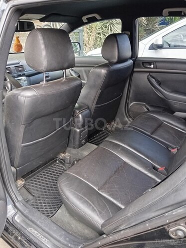 Toyota Avensis 2005, 438,123 km - 2.0 l - Gəncə