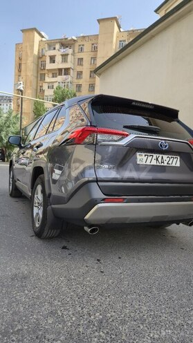Toyota RAV4 2023, 28,000 km - 2.5 л - Bakı