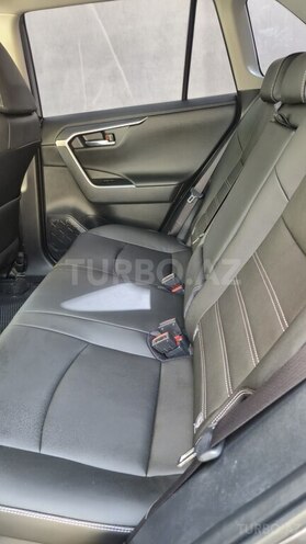 Toyota RAV4 2023, 28,000 km - 2.5 л - Bakı