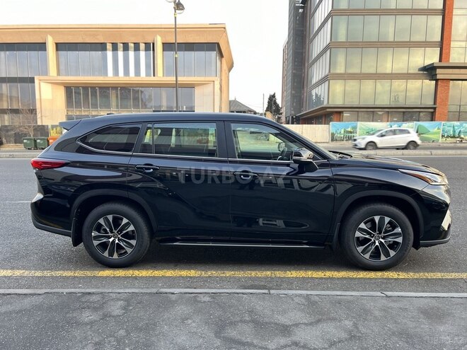 Toyota Highlander 2025, 0 km - 2.5 l - Bakı