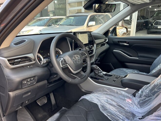 Toyota Highlander 2025, 0 km - 2.5 l - Bakı