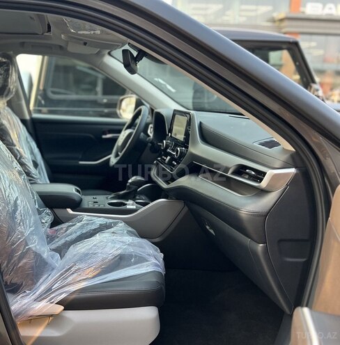 Toyota Highlander 2025, 0 km - 2.5 l - Bakı
