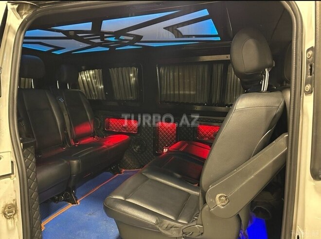 Mercedes Vito 111 2010, 357,000 km - 2.2 л - Bakı