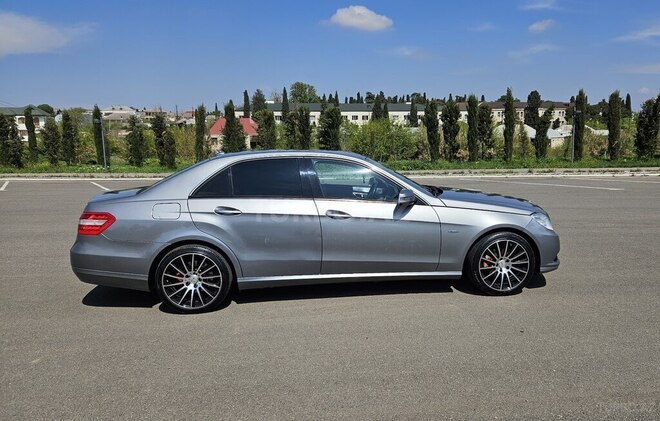 Mercedes E 220 d 2009, 275,000 km - 2.2 l - Gəncə