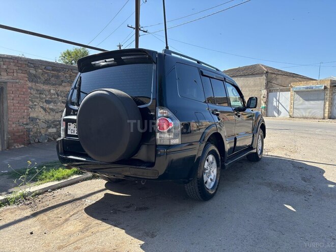 Mitsubishi Pajero 2006, 296,000 km - 3.0 л - Gəncə