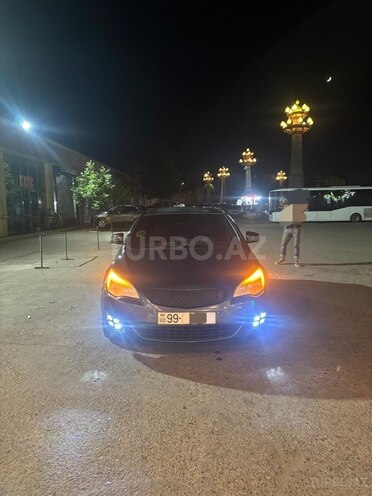 Opel Astra 2010, 295,000 km - 1.3 l - Gəncə