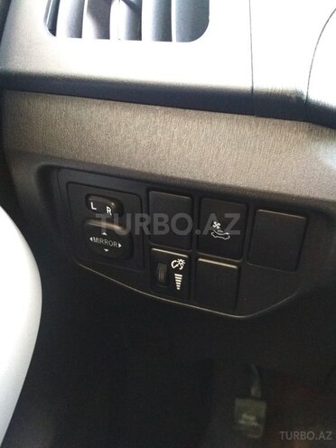 Toyota Prius 2013, 257,495 km - 1.8 l - Bakı