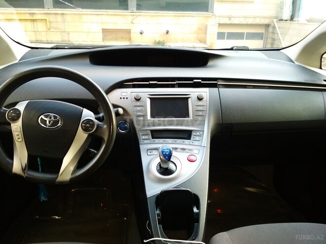 Toyota Prius 2013, 257,495 km - 1.8 l - Bakı