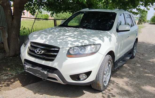Hyundai Santa Fe 2010, 272,000 km - 2.0 l - Bərdə