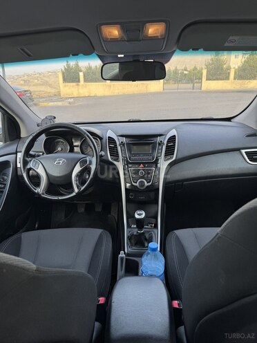 Hyundai i30 2013, 309,221 km - 1.4 л - Bakı