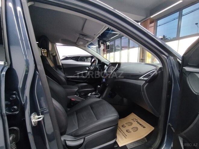 Hyundai Santa Fe 2017, 132,000 km - 2.0 л - Bakı