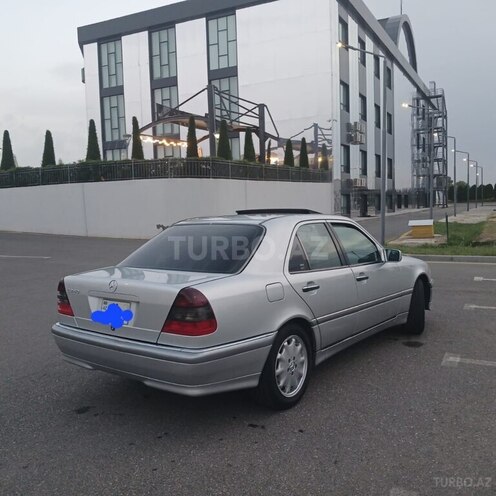 Mercedes C 280 2000, 328,128 km - 2.8 l - Ağcabədi