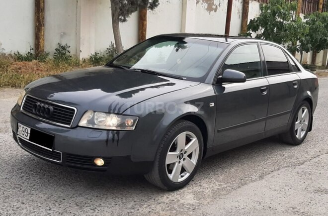 Audi A4 2003, 368,000 km - 1.8 л - Bakı
