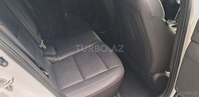 Hyundai Elantra 2018, 70,000 km - 1.6 l - Bakı
