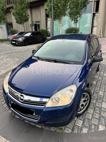 Opel Astra 2009, 241,000 km - 2.0 l - Bakı