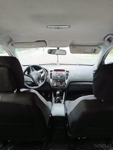 Kia  2010, 280,800 km - 1.6 l - Bakı