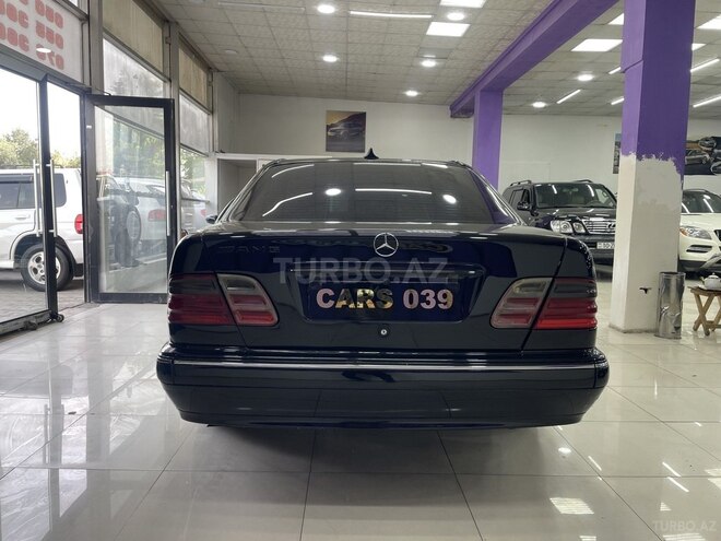Mercedes E 320 2000, 415,000 km - 3.2 l - Sumqayıt