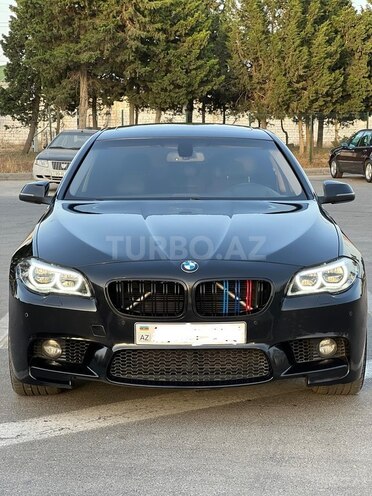 BMW 520 2015, 325,000 km - 2.0 l - Bakı