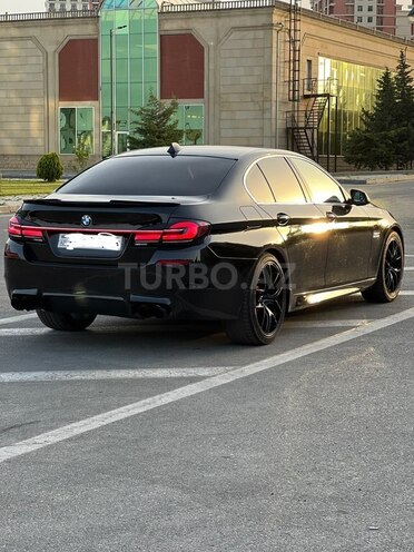 BMW 520 2015, 325,000 km - 2.0 l - Bakı