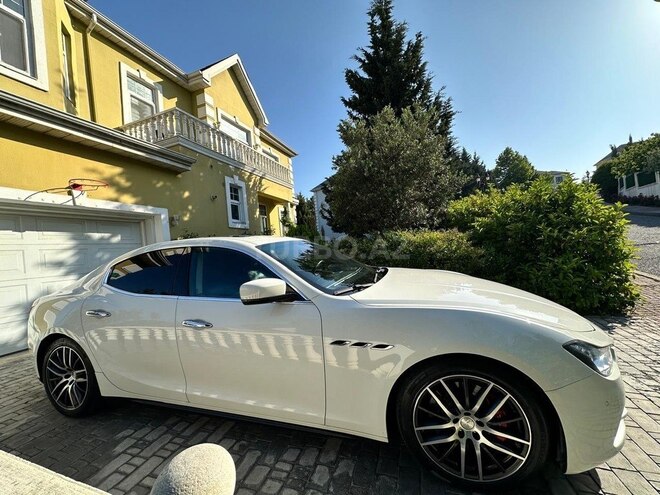 Maserati Ghibli-2