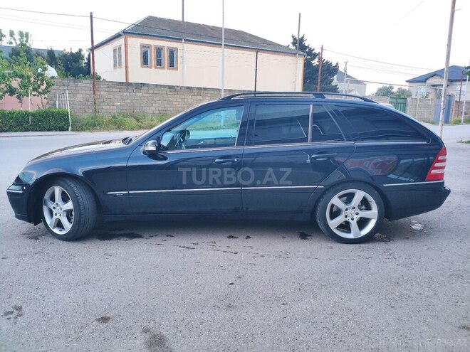 Mercedes C 220 d 2005, 330,000 km - 2.2 l - Bakı