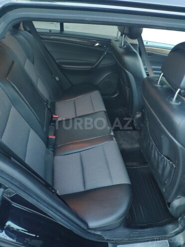 Mercedes C 220 d 2005, 330,000 km - 2.2 l - Bakı