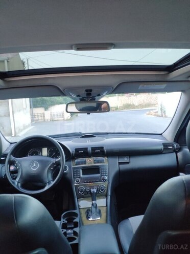 Mercedes C 220 d 2005, 330,000 km - 2.2 l - Bakı