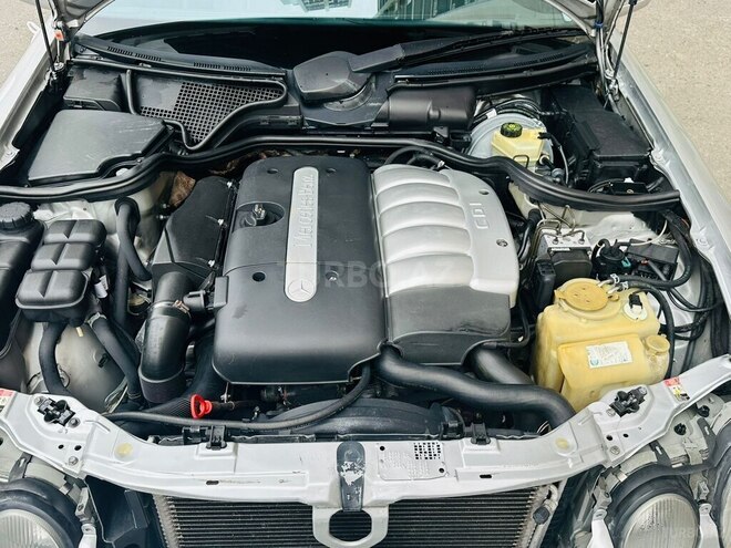 Mercedes E 270 2001, 363,000 km - 2.7 l - Bakı