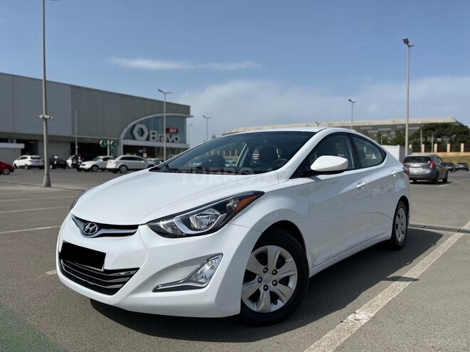 Hyundai Elantra 2015, 63,800 km - 1.8 л - Bakı