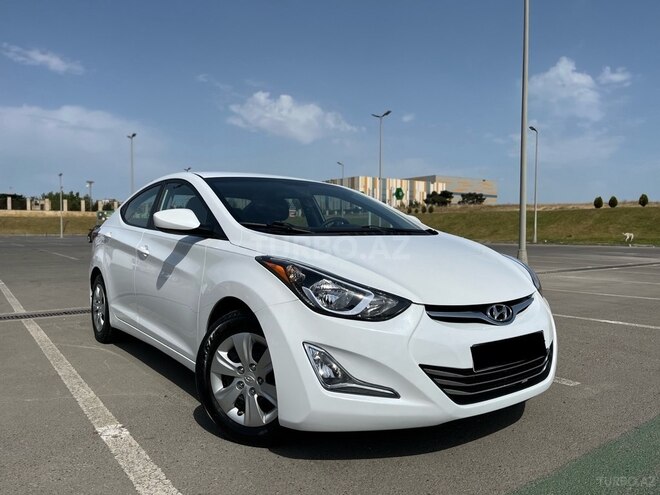 Hyundai Elantra 2015, 63,800 km - 1.8 л - Bakı
