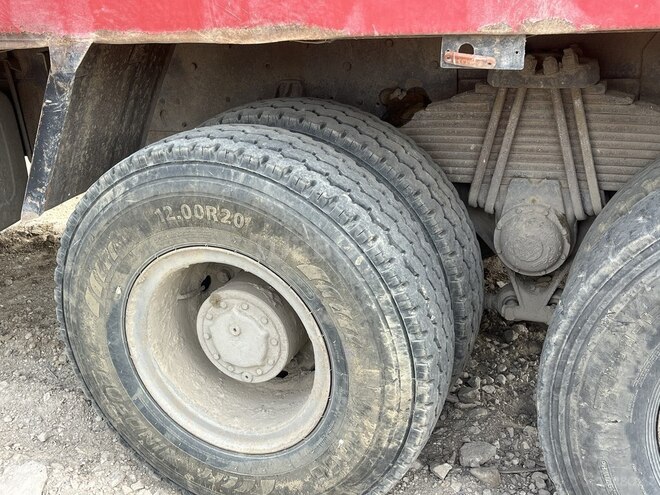 HOWO Sinotruk 2012, 390,000 km - 9.7 l - Bakı
