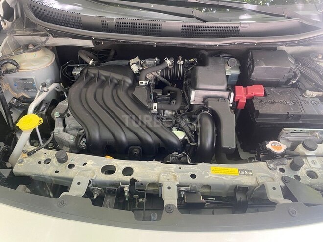 Nissan Sunny 2014, 240,000 km - 1.5 l - Bakı
