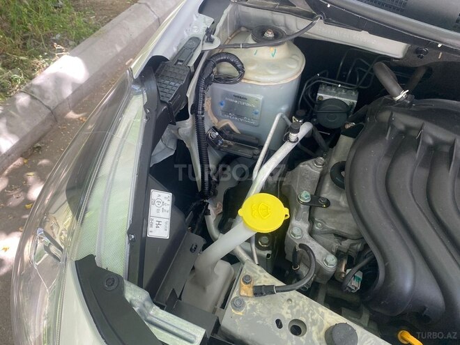 Nissan Sunny 2014, 240,000 km - 1.5 l - Bakı