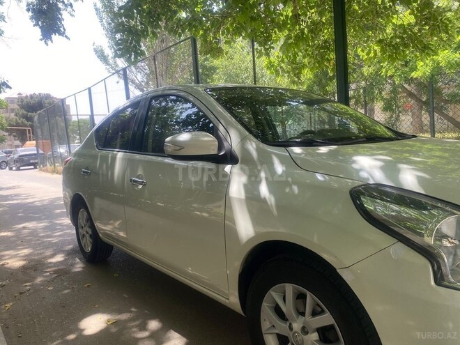 Nissan Sunny 2014, 240,000 km - 1.5 l - Bakı