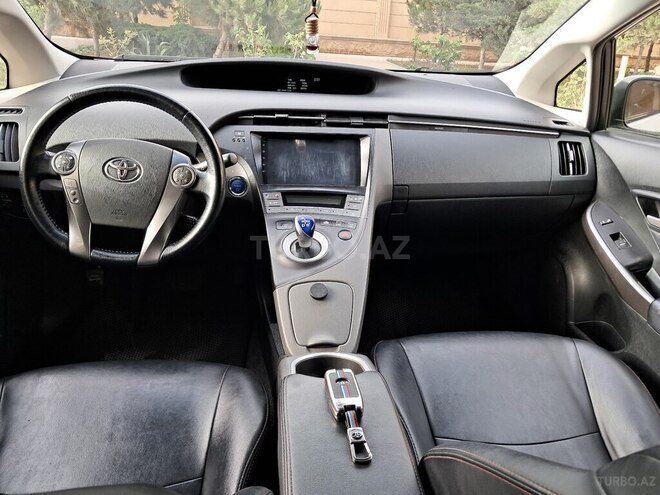 Toyota Prius 2013, 305,775 km - 1.8 л - Bakı
