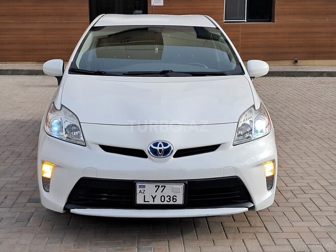 Toyota Prius 2013, 305,775 km - 1.8 л - Bakı