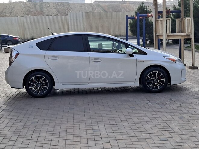 Toyota Prius 2013, 305,775 km - 1.8 л - Bakı