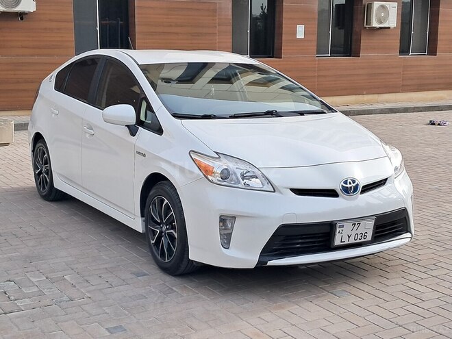 Toyota Prius 2013, 305,775 km - 1.8 л - Bakı