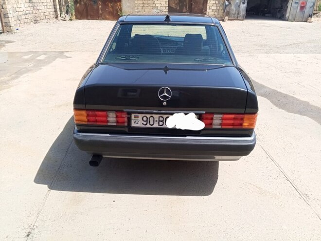 Mercedes 190 1990, 666,807 km - 2.0 l - Bakı