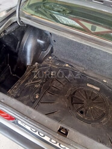 Mercedes 190 1990, 666,807 km - 2.0 l - Bakı