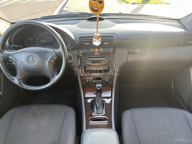 Mercedes C 240 2002, 330,000 km - 2.6 l - Bakı
