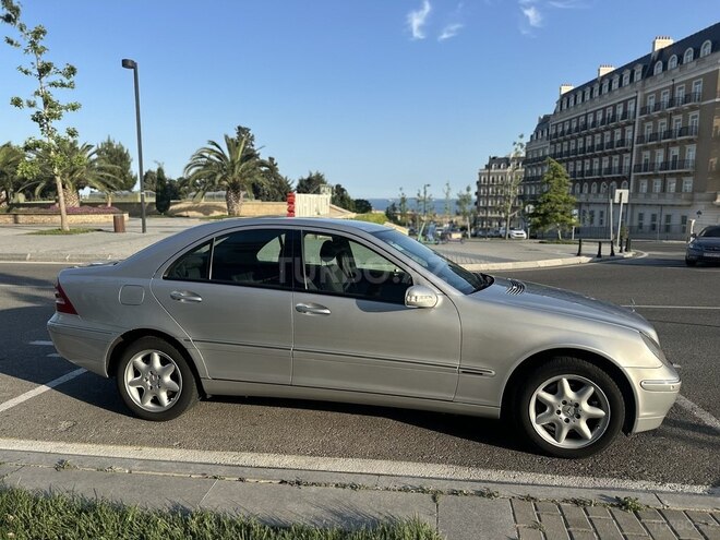 Mercedes C 240 2002, 330,000 km - 2.6 l - Bakı