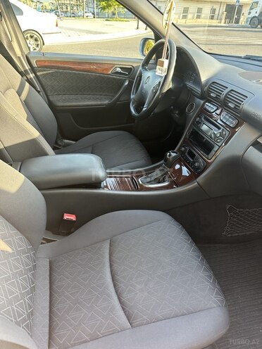 Mercedes C 240 2002, 330,000 km - 2.6 l - Bakı