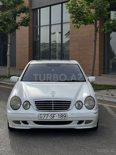 Mercedes E 320 2000, 352,000 km - 3.2 l - Bakı