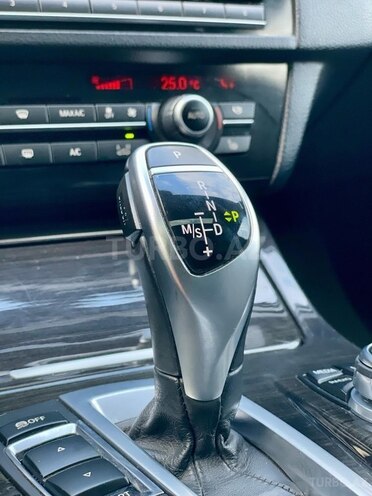 BMW 528 2016, 84,000 km - 2.0 l - Bakı