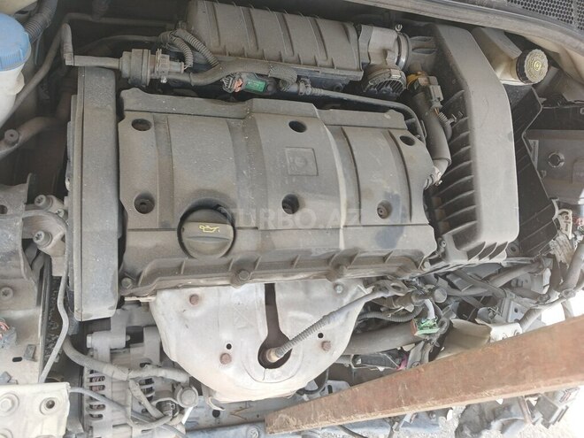 Citroen  2015, 25,000 km - 1.6 л - Bakı